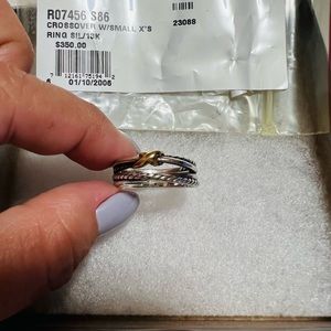 David Yurman X Crossover Ring with 18K Yellow Gold